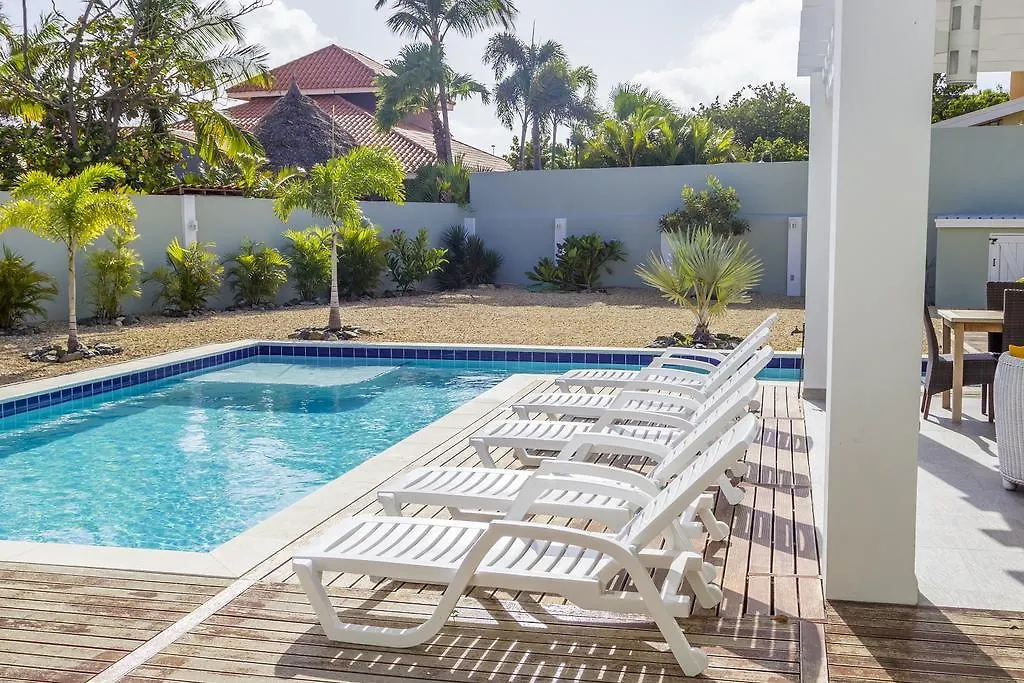 Malmok Beach Break Villa Palm Beach