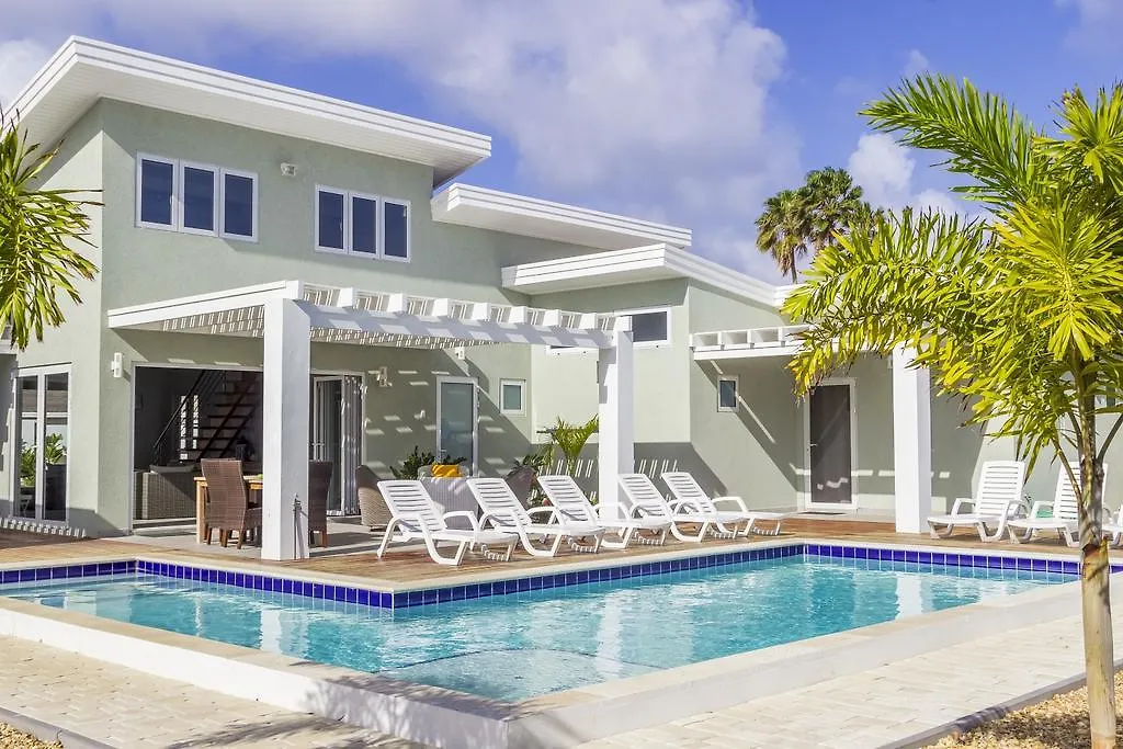 Malmok Beach Break Villa Palm Beach