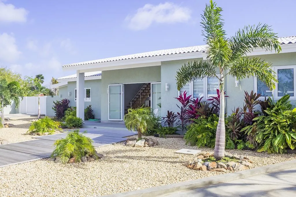 Malmok Beach Break Villa Palm Beach
