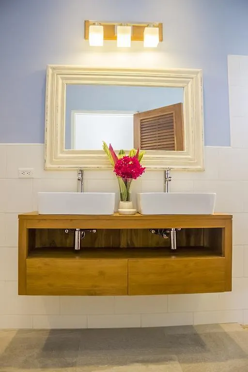 Malmok Beach Break Villa Palm Beach