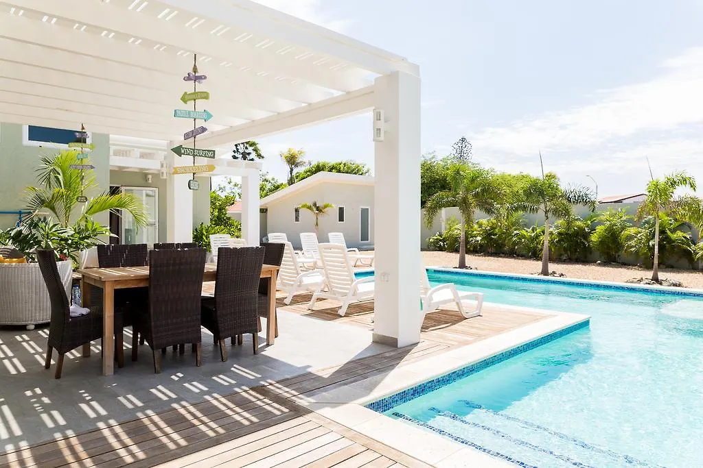 Malmok Beach Break Villa Palm Beach